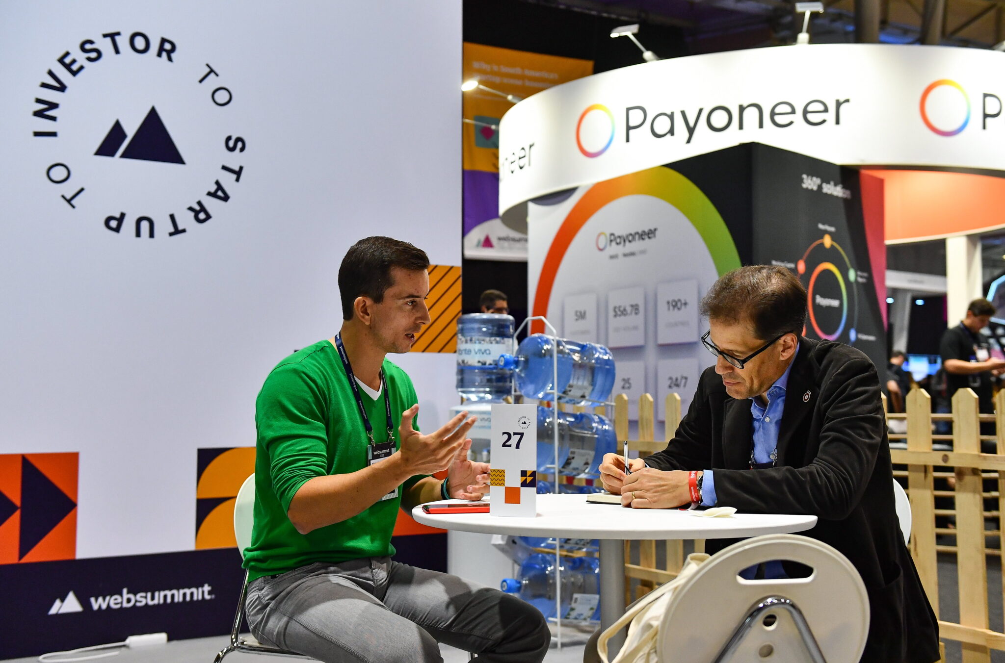 Web Summit Qatar networking between startups and investors